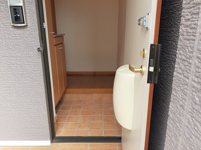 オルフェム101玄関