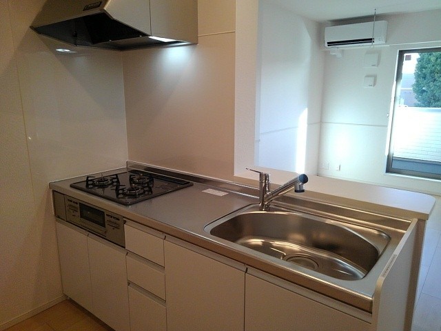 フェリチータ坂東C２０１キッチン