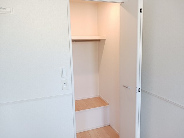 メゾンドアンジュＡ２０３収納