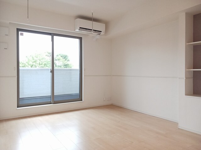 フェリチータ坂東B２０２リビング