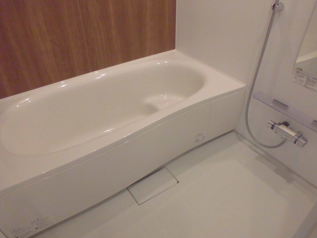 セレーネB１０４浴室