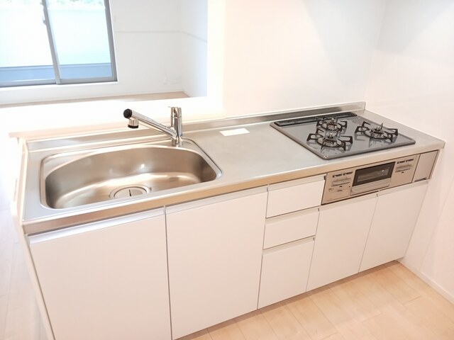 フェリチータ坂東C２０２キッチン